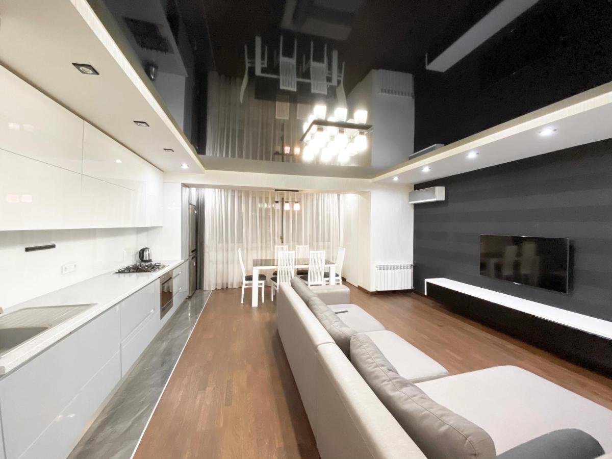 Luxury 2-Bedroom River View Dniepropietrowsk Zewnętrze zdjęcie