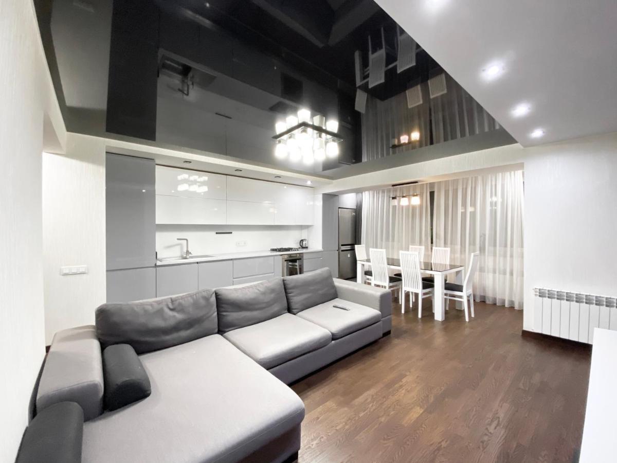 Luxury 2-Bedroom River View Dniepropietrowsk Zewnętrze zdjęcie