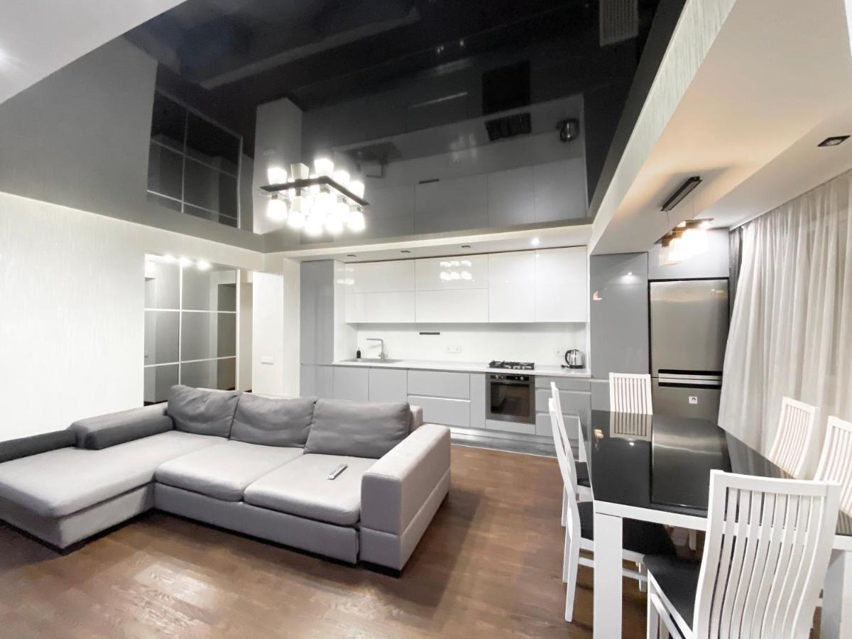 Luxury 2-Bedroom River View Dniepropietrowsk Zewnętrze zdjęcie