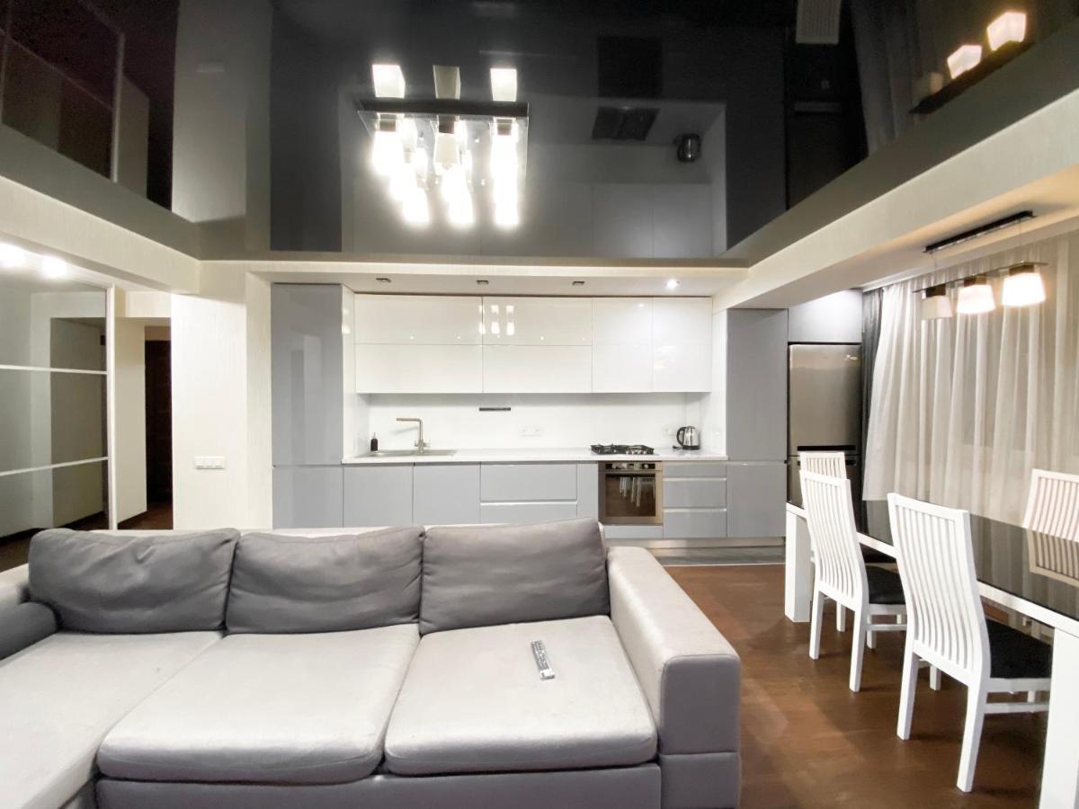 Luxury 2-Bedroom River View Dniepropietrowsk Zewnętrze zdjęcie